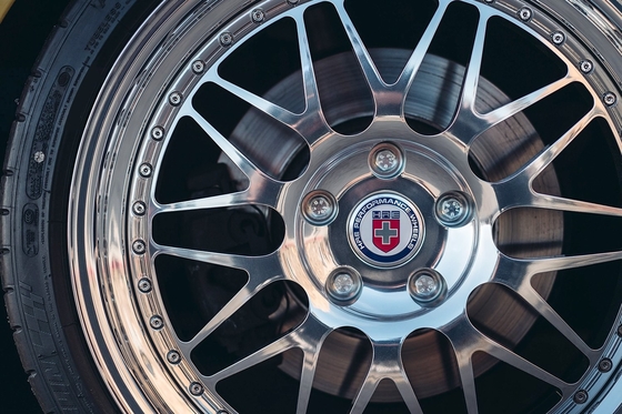 O prato profundo HRE forjou as rodas uma configuração 6061-T6 de 3 partes