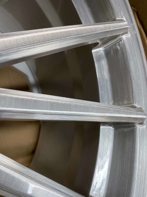 A prata escovada Vossen VFS-2 forjou as rodas para BMW E93 M3