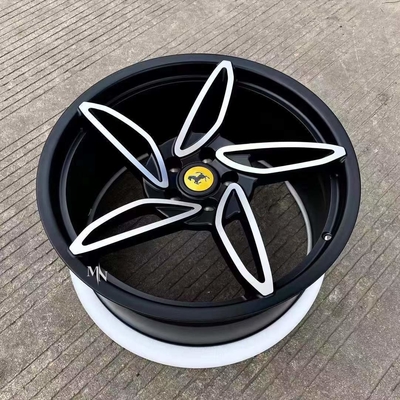 5 raios Ferrari forjaram as rodas para 458 um revestimento feito sob encomenda de 488 aranhas