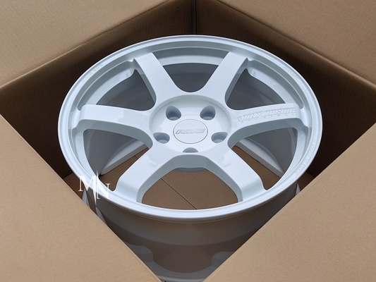 Volk que compete a SAGA TE37 S-mais o traço 18X9.5 branco +38 +45 5x114.3 5X120
