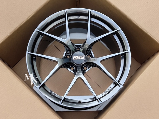 O abeto do BBS de Diamond Silver forjou o peso leve de alumínio das rodas 6061-T6