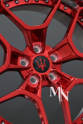 2 peças de rodas forjadas por encomenda para a Maserati Ghibli Levante
