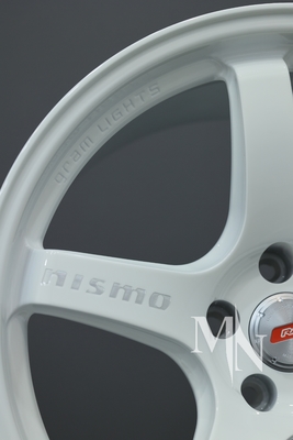 Relhas de Nismo 57CR de forja personalizada 370Z 350Z Clubsport Jantes brancos