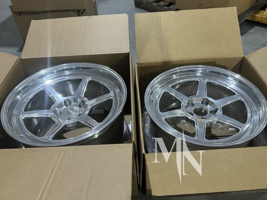 5x114.3 Forjar rodas de automóveis para Nissan 350Z 370Z acabamento de prata polida