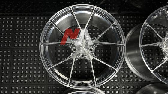 Rodas Forjadas BMW Prata Polida Face Escovada Para F87 F80 F82 F90 M2 M3 M4 M5